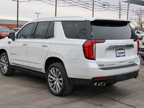 Used 2021 GMC Yukon Denali w/ Denali Premium Package image 5