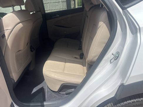 Used 2017 Hyundai Tucson Limited w/ Cargo Package FWD image 13