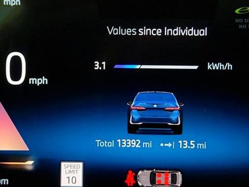 Used 2025 BMW i5 eDrive40i RWD image 58