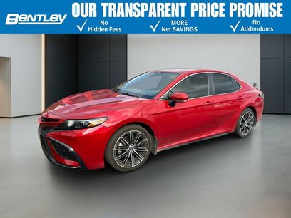 Used 2022 Toyota Camry SE w/ Convenience Package