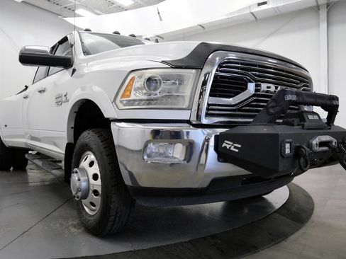 Used 2015 RAM 3500 Laramie Longhorn w/ Convenience Group AWD/4WD image 40