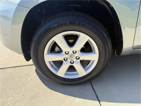 Used 2007 Toyota RAV4 Limited FWD image 14