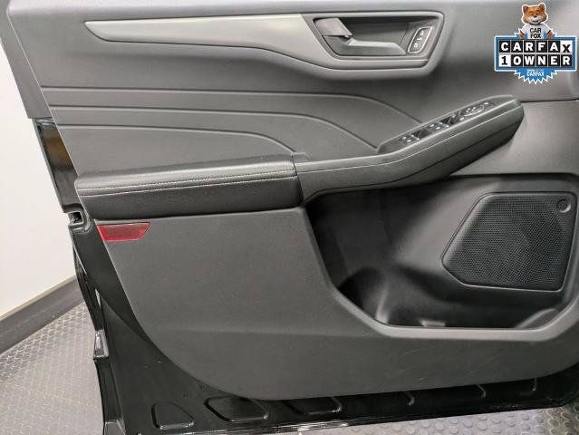 Certified 2023 Ford Escape Active AWD/4WD image 8