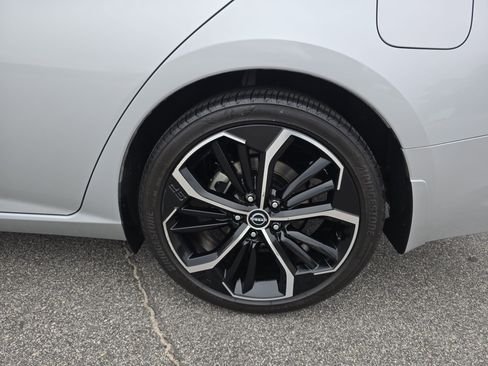 Used 2023 Nissan Altima 2.5 SR image 30