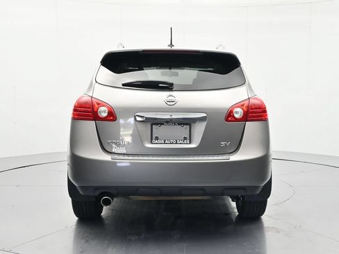 Used 2011 Nissan Rogue SV FWD image 6