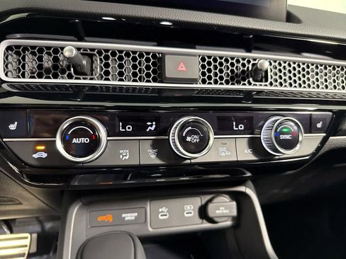 New 2025 Honda Civic Sport Touring image 25