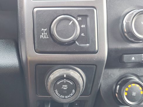 Used 2018 Ford F150 XLT w/ Equipment Group 302A Luxury AWD/4WD image 24