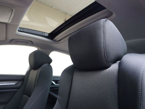 Used 2019 Honda Accord EX image 20