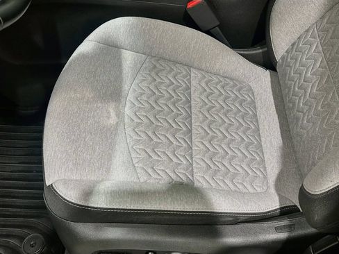 Used 2023 Chevrolet Equinox LT AWD/4WD image 19