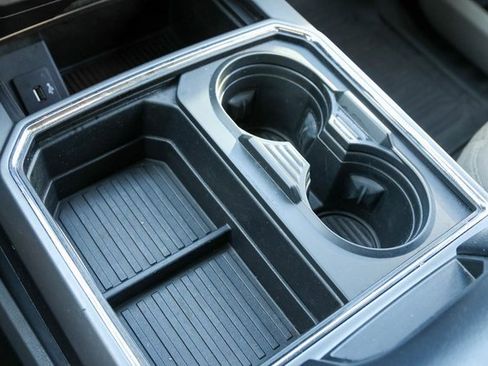 Used 2017 Ford F250 XLT w/ XLT Value Package image 22