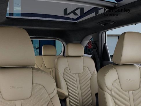 New 2026 Kia Sorento SX Prestige w/ Olive Brown Leather Package image 27