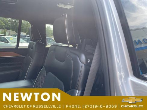 Used 2022 Jeep Grand Cherokee L Summit AWD/4WD image 39
