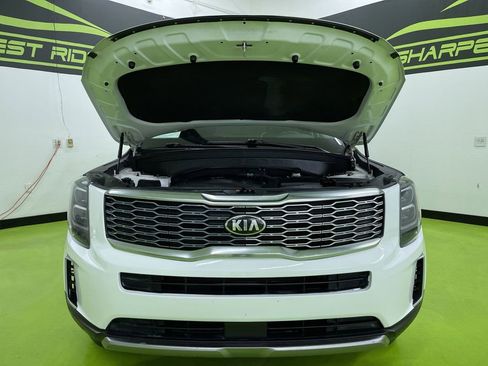 Used 2021 Kia Telluride EX w/ EX Premium Package image 4