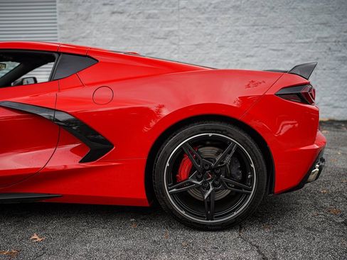 Used 2020 Chevrolet Corvette Stingray Premium Cpe w/ 3LT image 11