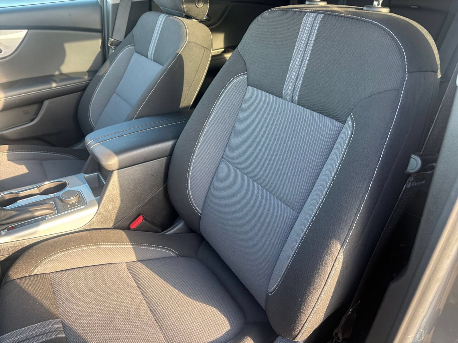 Used 2026 Chevrolet Blazer LT FWD image 35