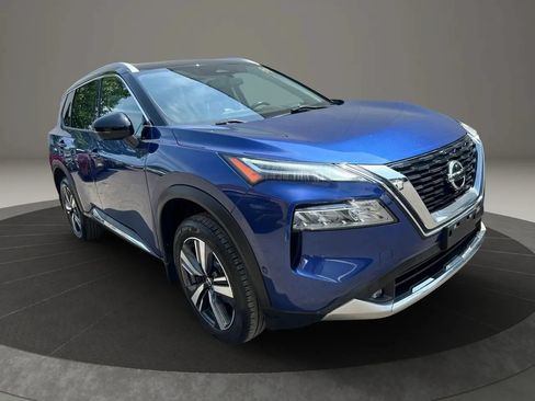 Used 2021 Nissan Rogue Platinum AWD/4WD image 3