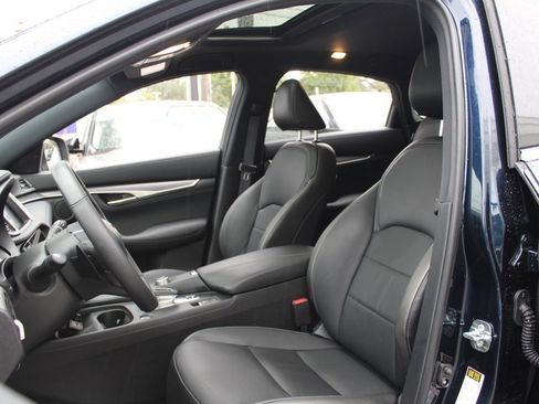 Certified 2025 INFINITI QX55 Luxe w/ Cargo Package image 5