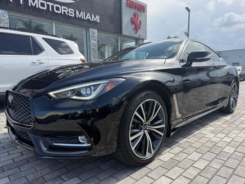 Used 2022 INFINITI Q60 3.0t Luxe w/ Cargo Package RWD image 4