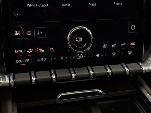 New 2026 GMC Acadia Denali Ultimate AWD/4WD image 31