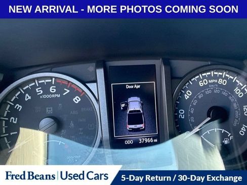Used 2023 Toyota Tacoma TRD Sport AWD/4WD image 13