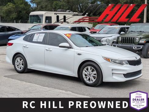 Used 2017 Kia Optima LX FWD image 1