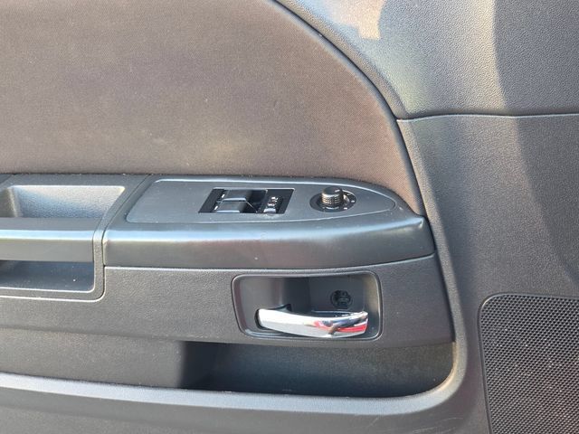 Used 2010 Dodge Challenger SE RWD image 27