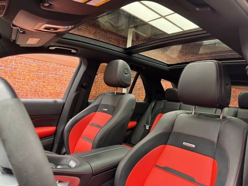 Certified 2024 Mercedes-Benz GLE 53 AMG 4MATIC image 3