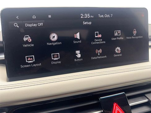 Used 2025 Genesis G70 2.5T image 64