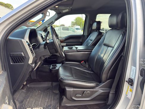 Used 2018 Ford F150 Lariat image 12
