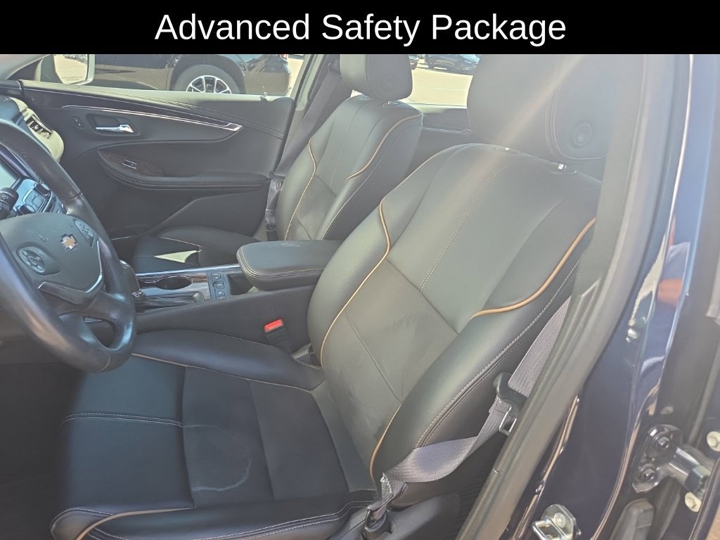 Used 2015 Chevrolet Impala LT w/ Convenience Package FWD image 10