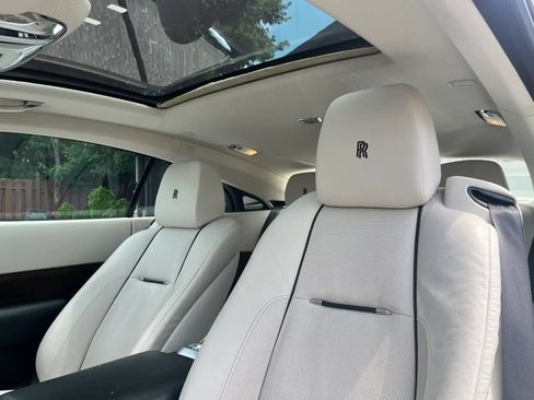 Used 2014 Rolls-Royce Wraith RWD image 13