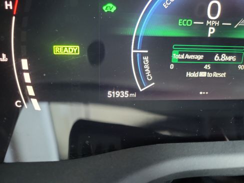 Used 2025 Toyota Camry LE FWD image 16