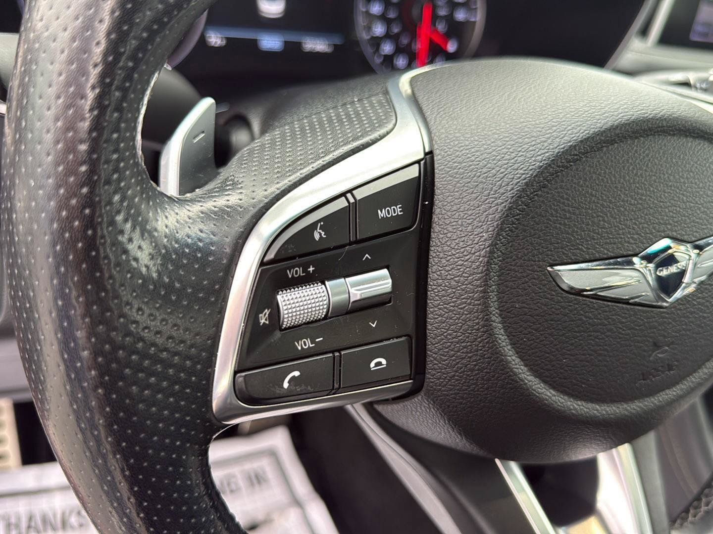 Used 2019 Genesis G70 2.0T Advanced w/ Sport Package AWD/4WD image 15
