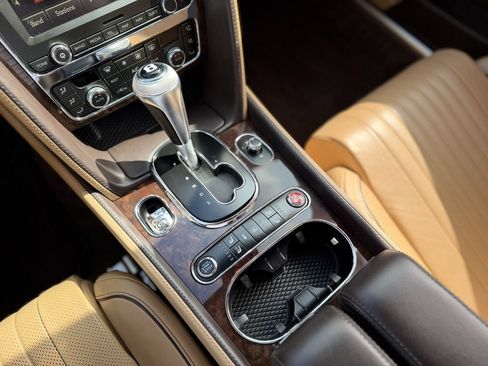Used 2018 Bentley Flying Spur S V8 AWD/4WD image 22