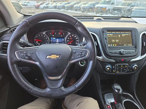 Used 2019 Chevrolet Equinox LT image 14