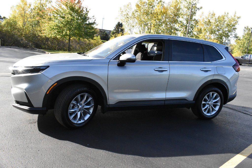 Used 2024 Honda CR-V EX image 10
