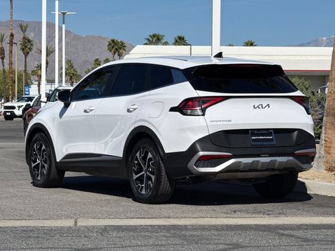 Used 2023 Kia Sportage EX image 5