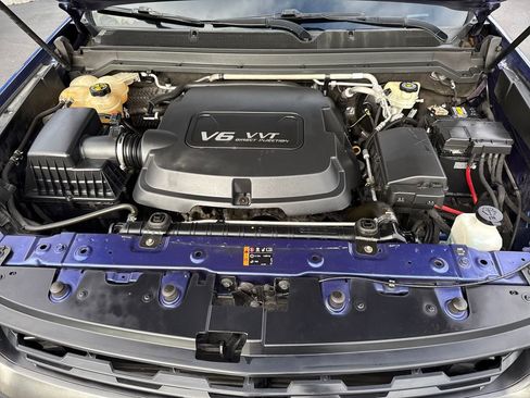 Used 2016 Chevrolet Colorado Z71 image 25