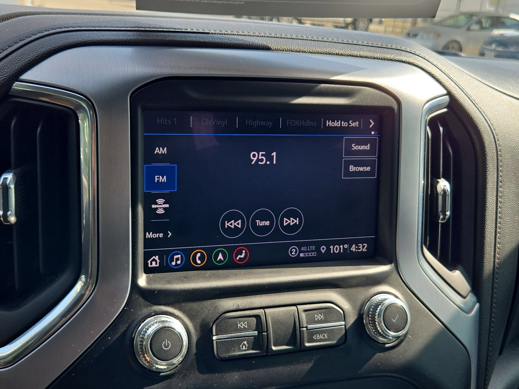 Certified 2022 GMC Sierra 1500 SLT RWD image 15