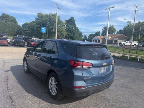 Used 2024 Chevrolet Equinox LS w/ LS Convenience Package FWD image 5