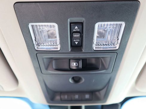 Used 2016 RAM 1500 Laramie w/ Convenience Group image 35