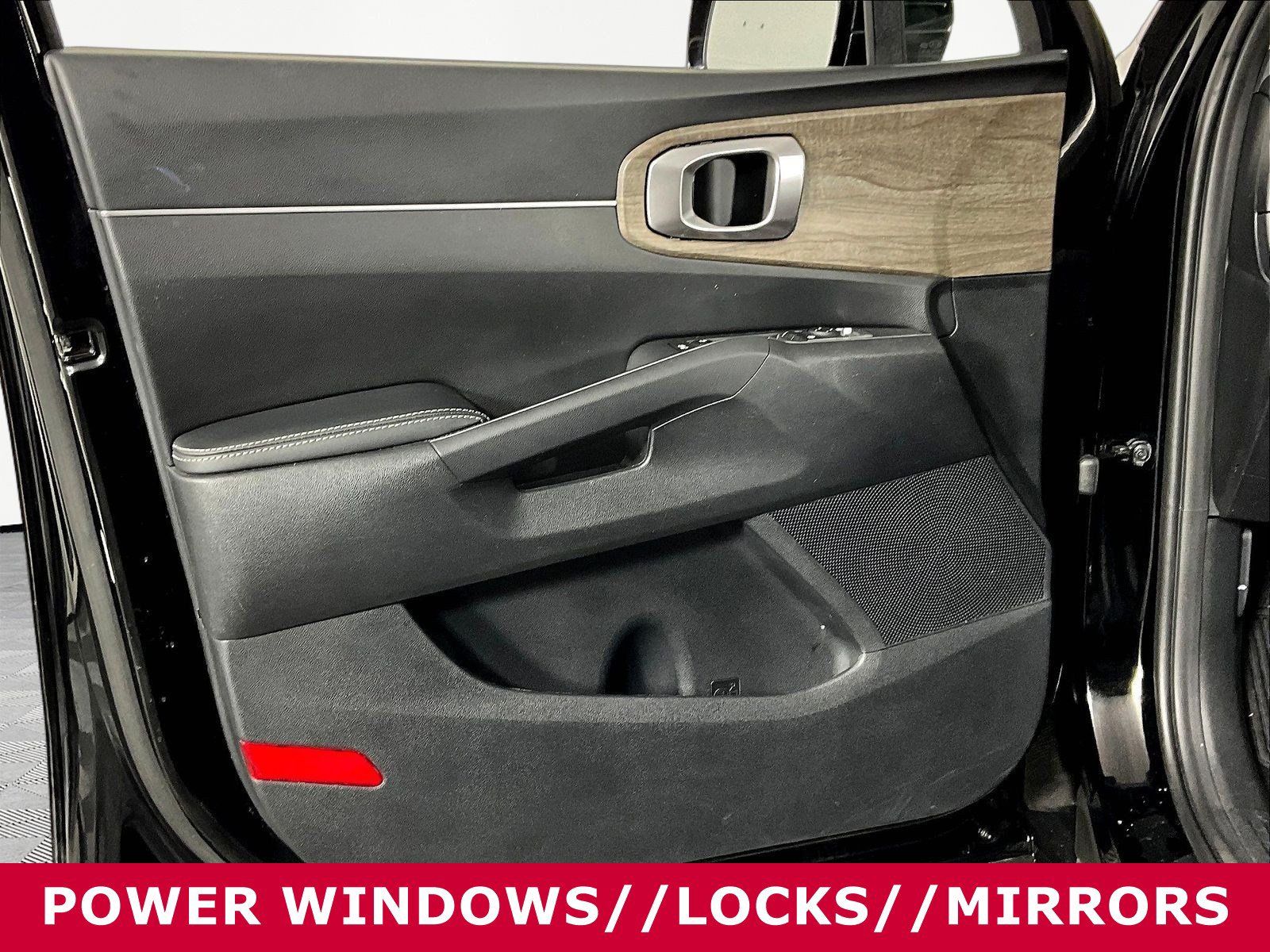 Used 2021 Kia Sorento EX w/ Panoramic Sunroof Package FWD image 19