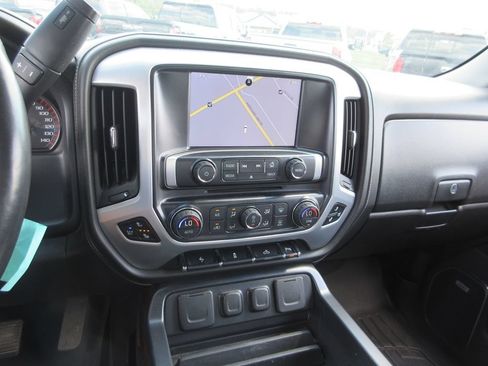 Used 2015 GMC Sierra 2500 SLT AWD/4WD image 31