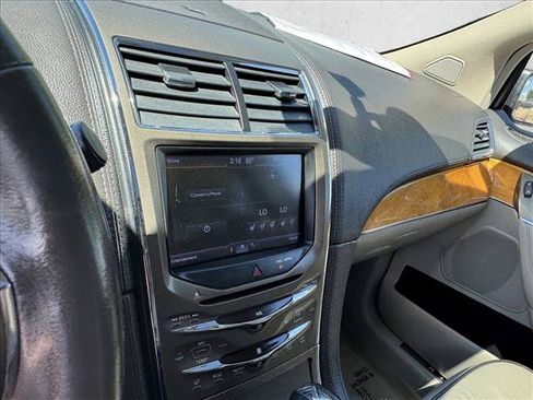 Used 2013 Lincoln MKX AWD image 15