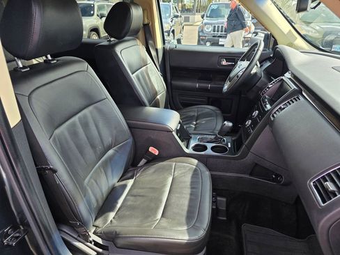 Used 2015 Ford Flex SEL w/ Equipment Group 202A AWD/4WD image 26