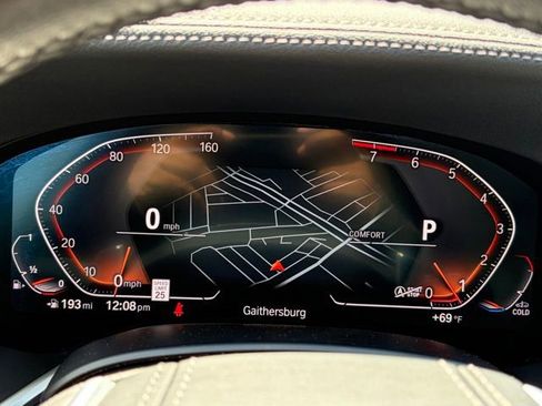 Used 2022 BMW 740i xDrive AWD/4WD image 20