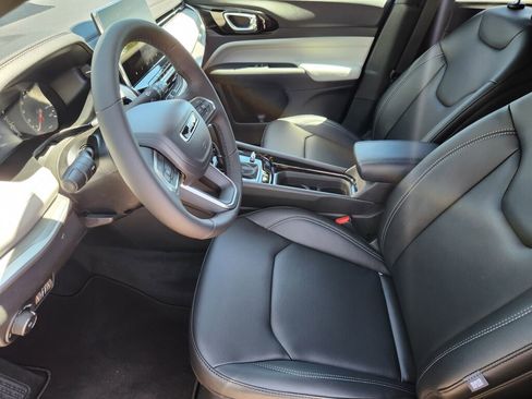 New 2026 Jeep Compass Limited AWD/4WD image 9