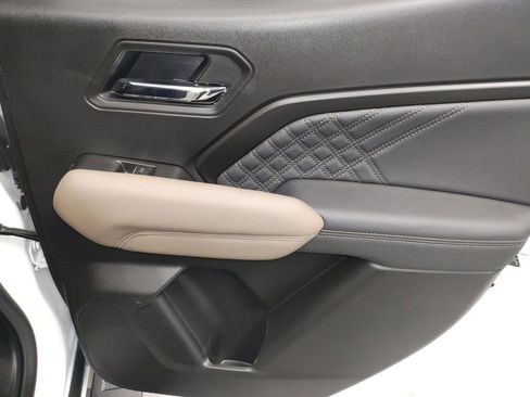 New 2026 GMC Canyon Denali AWD/4WD image 13