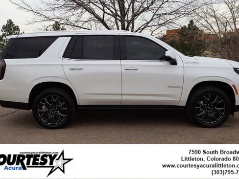 Used 2025 Chevrolet Tahoe High Country AWD/4WD image 8