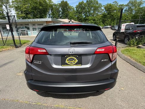 Used 2016 Honda HR-V LX image 6